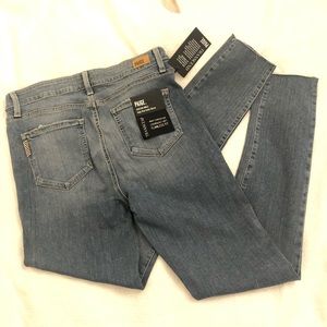 Paige Transcend Hoxton Ankle jeans